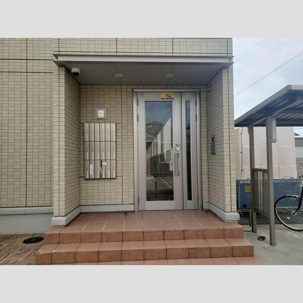 現地周辺 (オートロック入口)