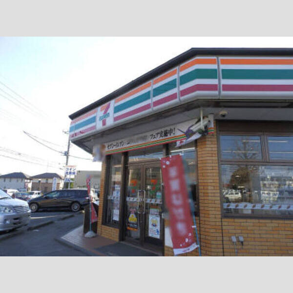 現地周辺 (セブンイレブン)