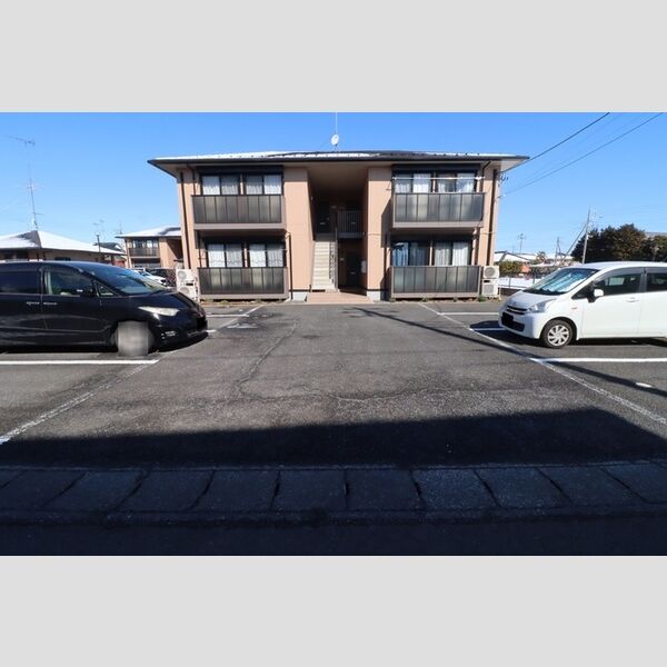 駐車場 (駐車場)