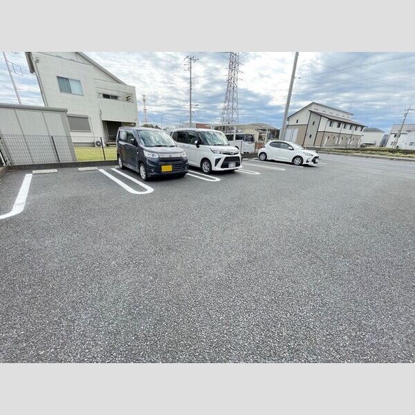 駐車場 (駐車場)