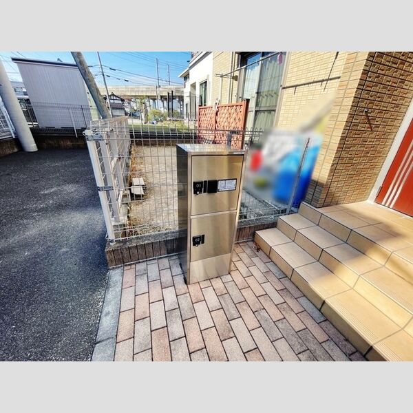 現地周辺 (宅配ボックス)