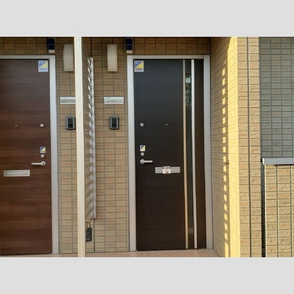 エントランス (玄関ドア)