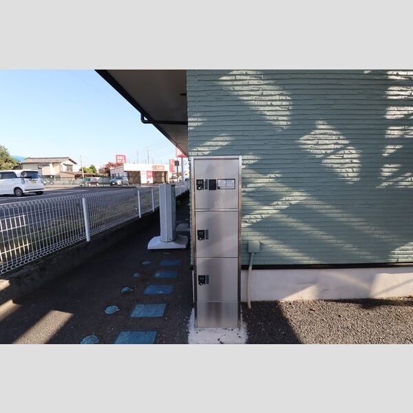 現地周辺 (宅配ボックス)