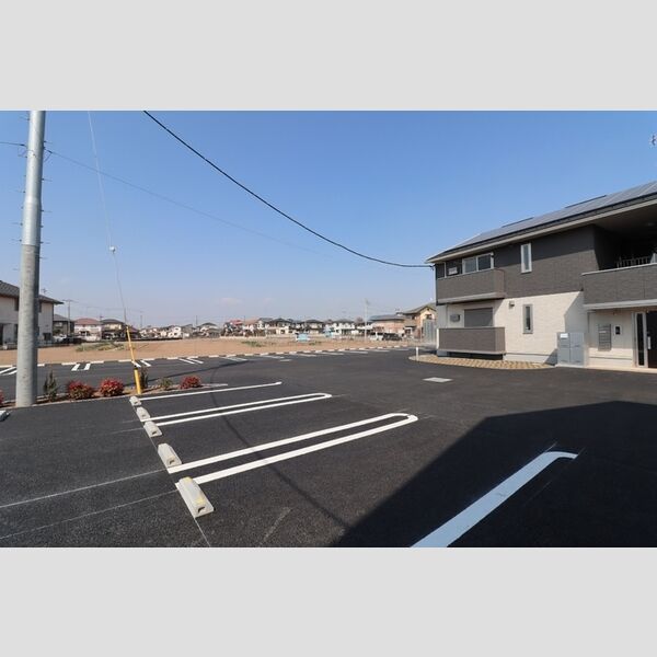 駐車場 (駐車場)