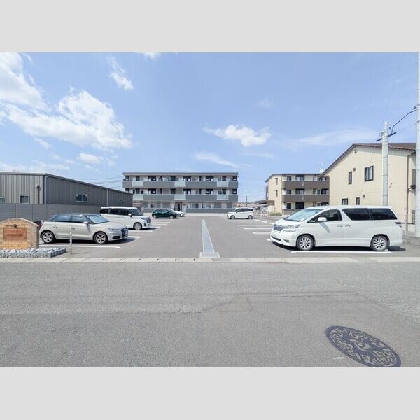 駐車場 (駐車場)