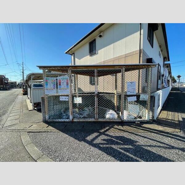 現地周辺 (ごみステーション)