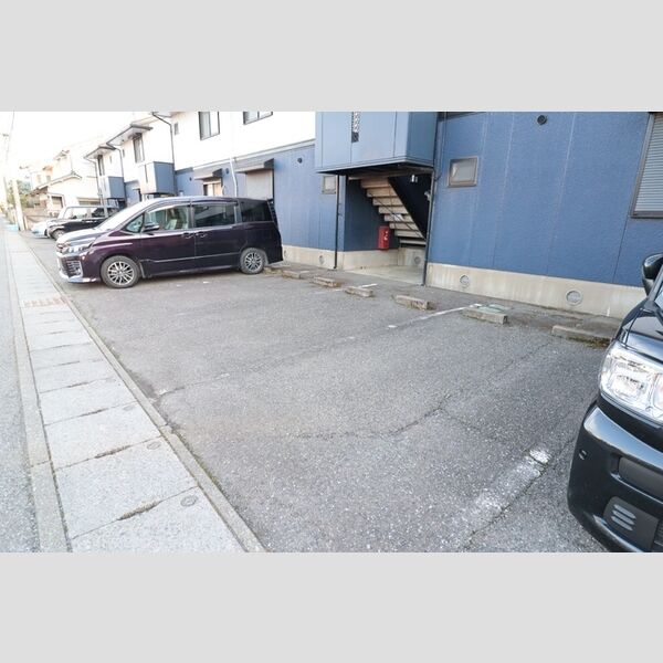 駐車場 (駐車場)