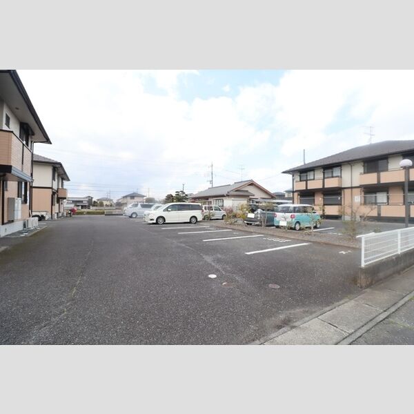 駐車場 (駐輪場)