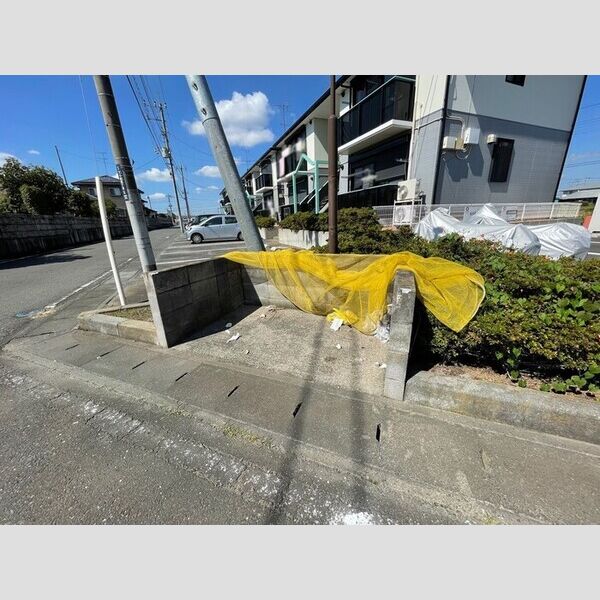 現地周辺 (ごみステーション)