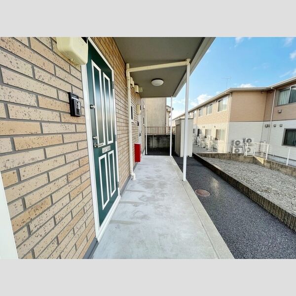 現地周辺 (共用廊下)