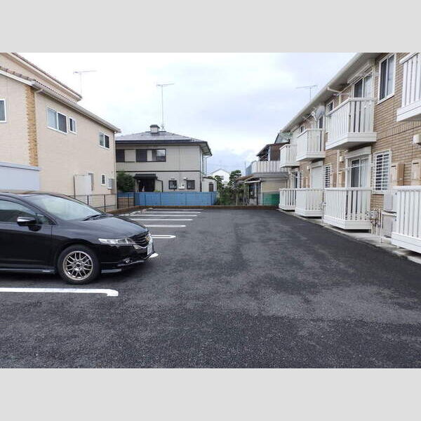 駐車場 (駐車場)