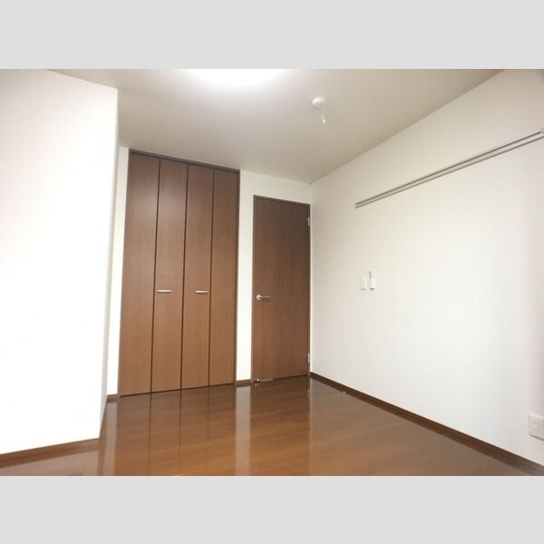 その他 (洋室)