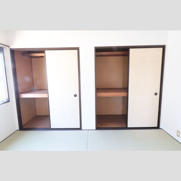 収納 (和室押入)