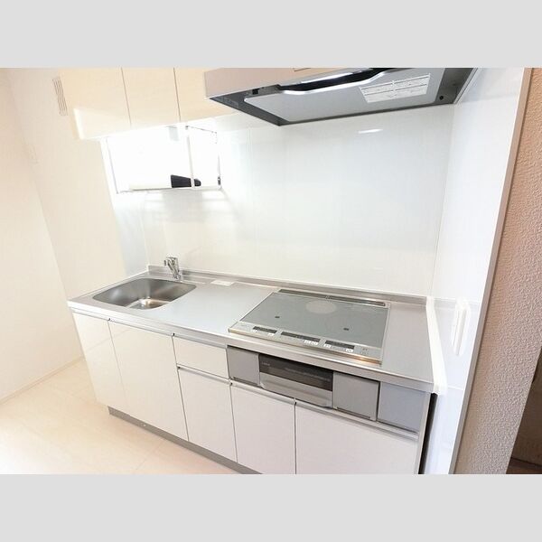 キッチン (IHつきキッチン)