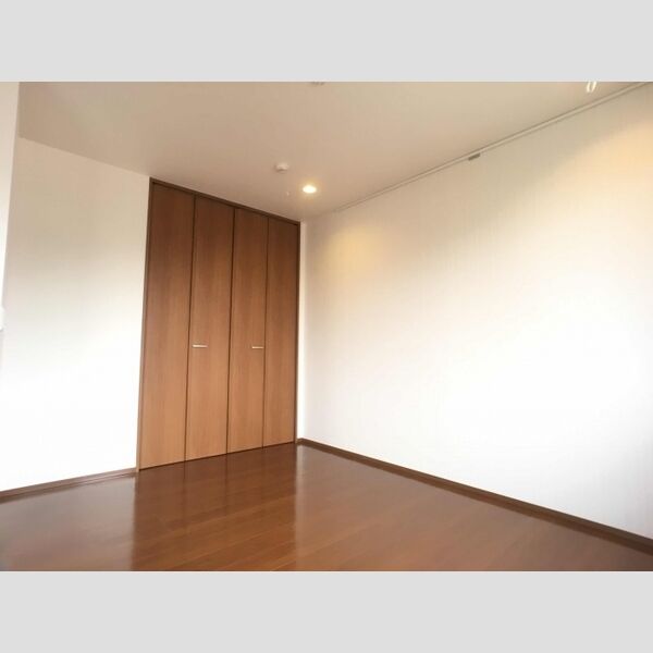 その他 (北側洋室5帖)