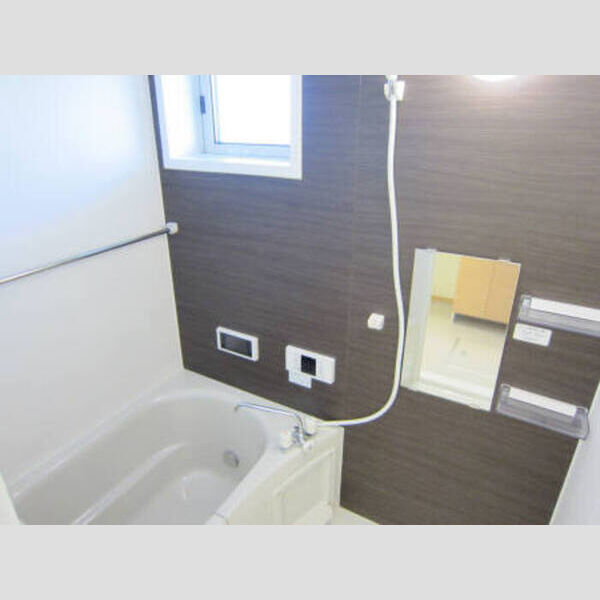 バス (206 追い焚き機能付きの浴室)