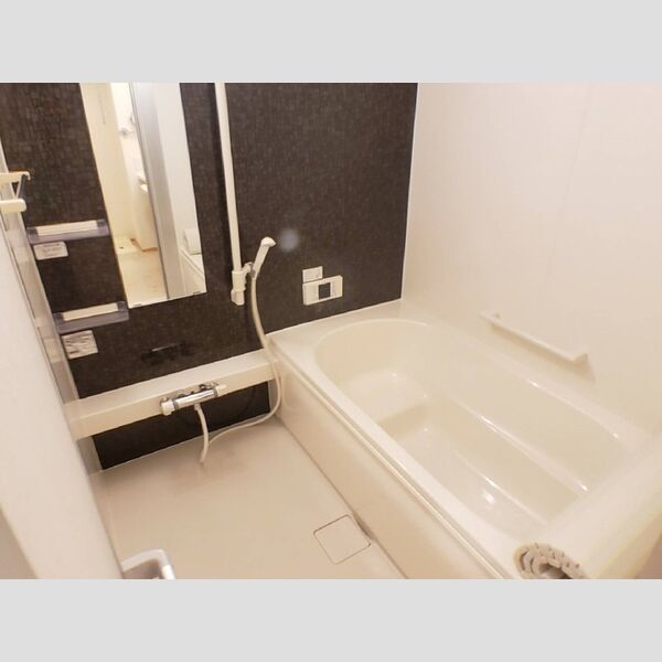 バス (浴室)