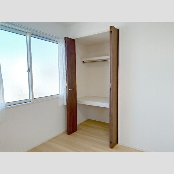 収納 (クローゼット)