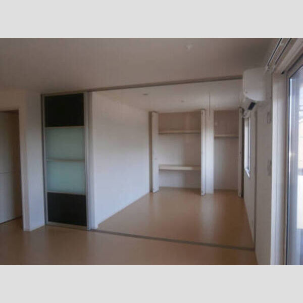 居室・リビング (B202  LDK横の南向き洋室6帖)