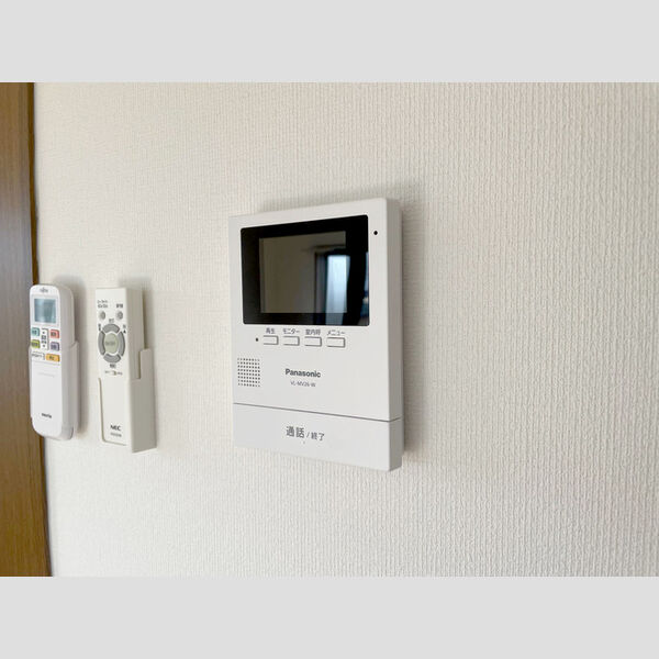 その他設備 (録画機能付きモニターフォン)