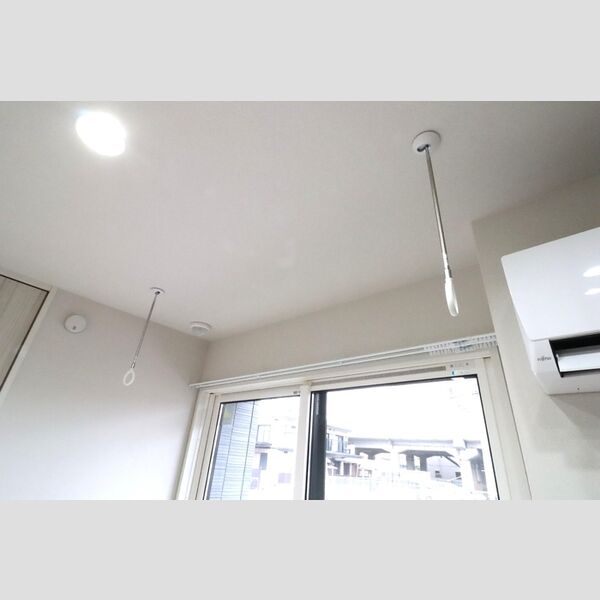 その他 (室内物干し)