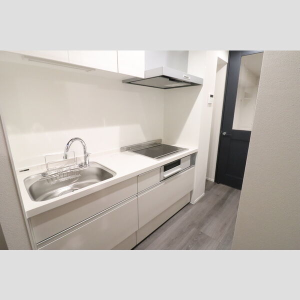 キッチン (タッチレス水栓のシステムキッチン)