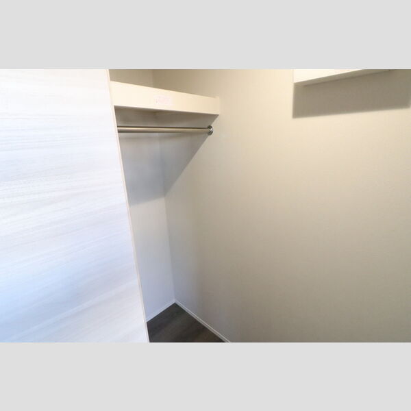 その他 (ウォークインクローゼット)