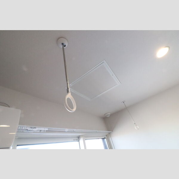 その他 (室内物干し)