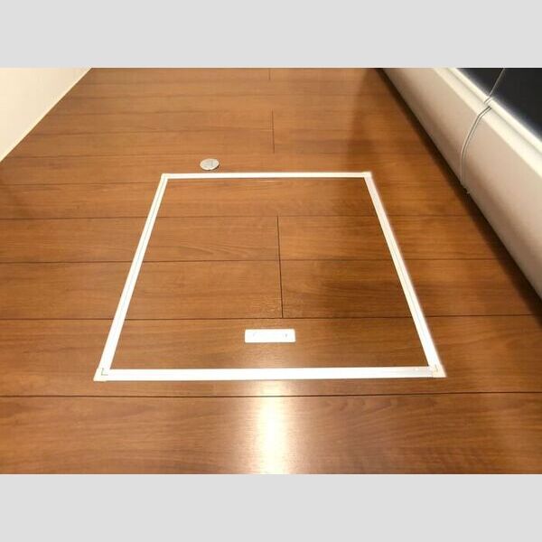 その他 (床下収納庫)