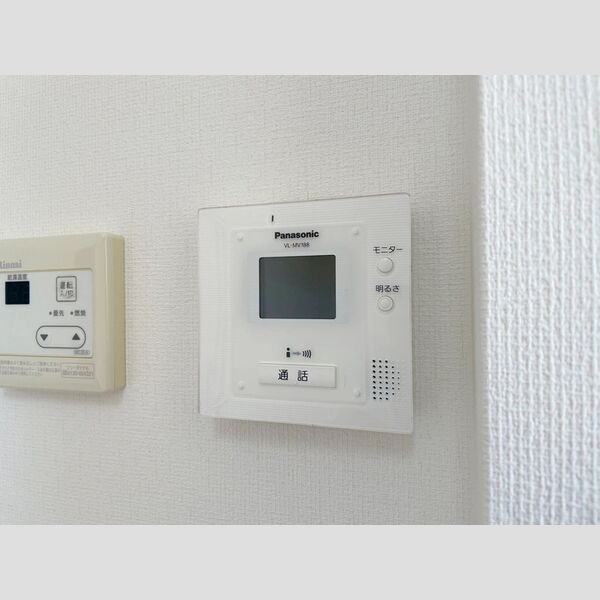 その他設備 (モニターフォン)