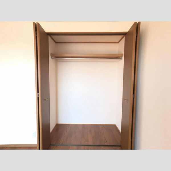 収納 (クローゼット)