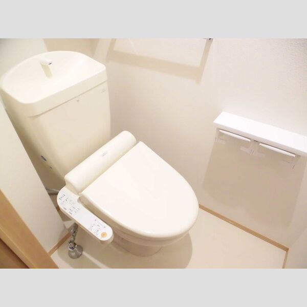トイレ (温水洗浄暖房付きトイレ)