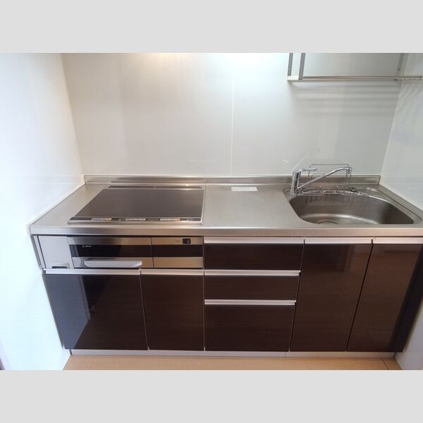 キッチン (IH付システムキッチン)