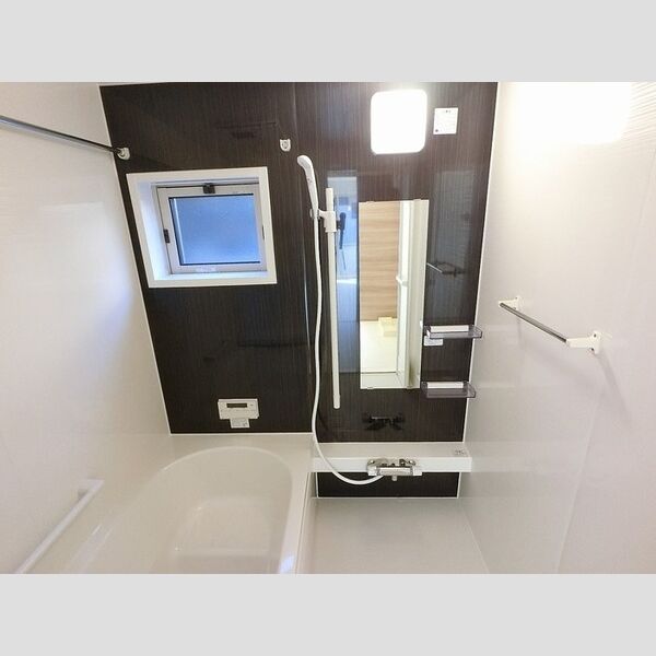 バス (広い浴室)