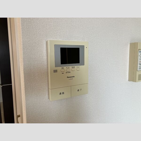 その他設備 (モニター付きインターホン)