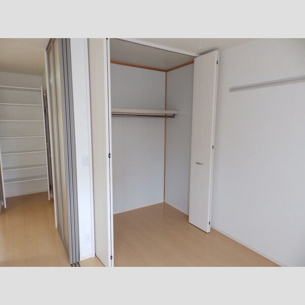 収納 (クローゼット)