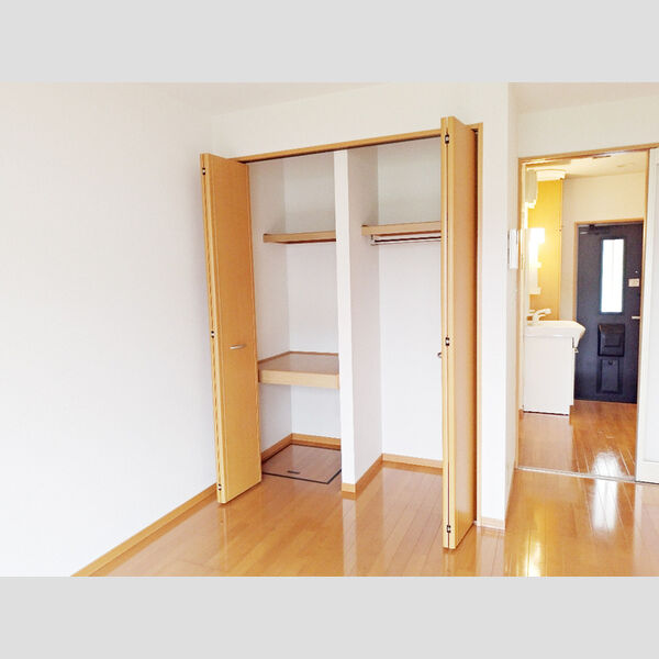 収納 (クローゼット)