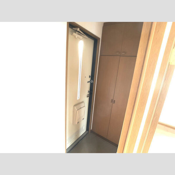 玄関 (玄関)