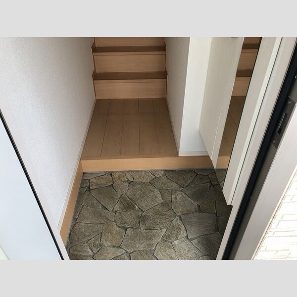 玄関 (玄関)