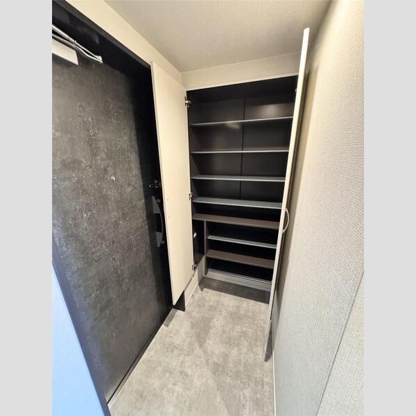 ツナマヨレジデンスの室内写真1枚目