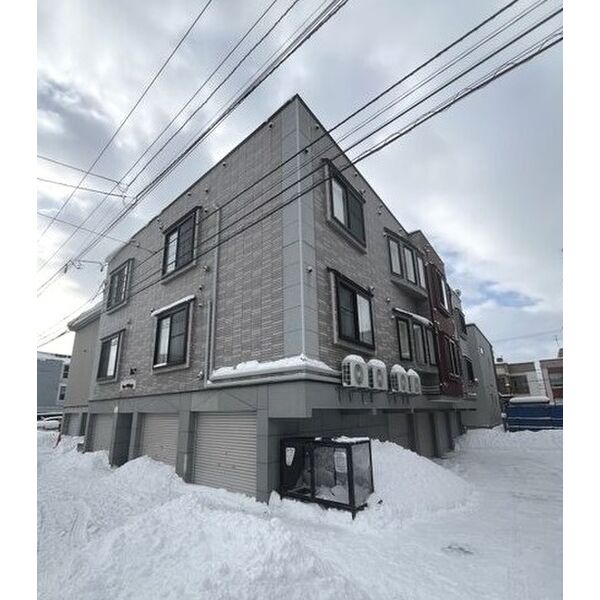 LEE Village北28条 画像1