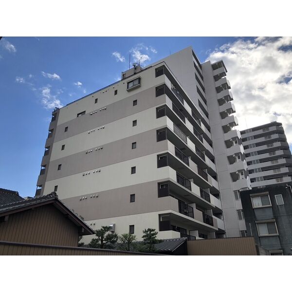敷地内／建物