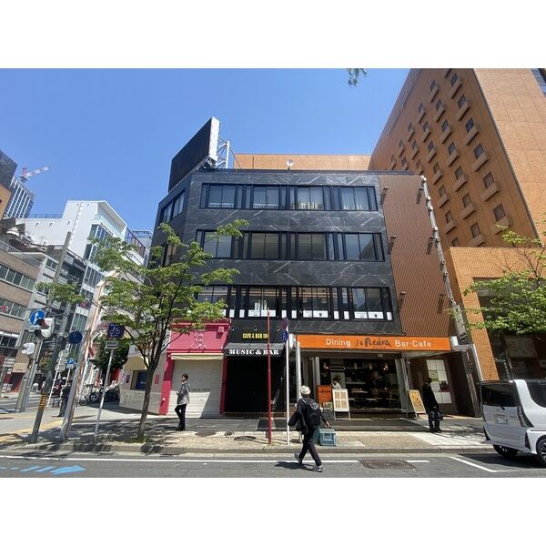 敷地内／建物