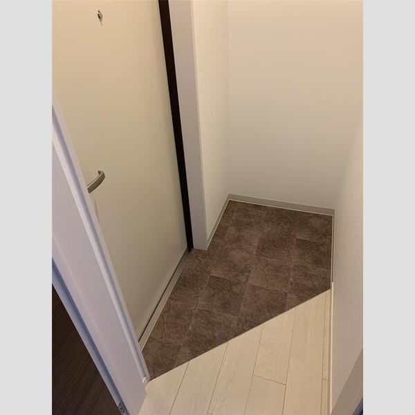 GRANDIR尼崎の室内写真1枚目