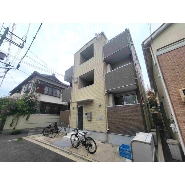 ルミエール シャルム江坂の外観3枚目