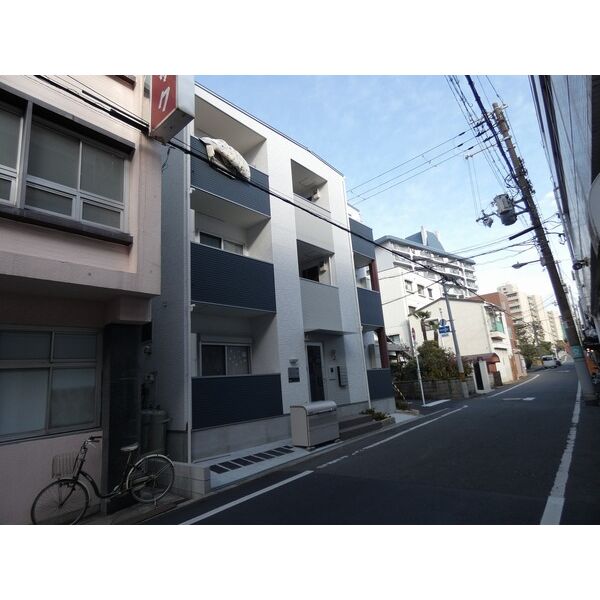 ハーモニーテラス今福西の外観2枚目