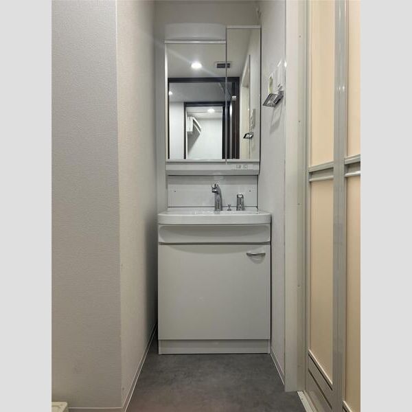 スワンズシティ大阪クレアストの室内写真5枚目