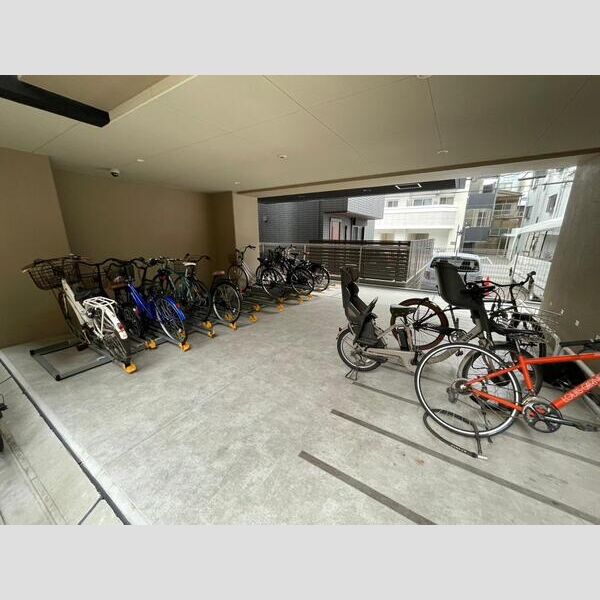 ES-Grande Umedakitaの外観3枚目