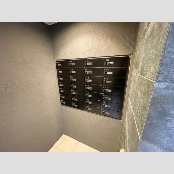 ES-Grande Umedakitaの外観4枚目