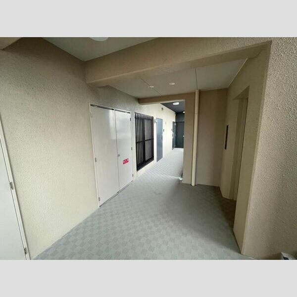 ES-Grande Umedakitaの外観7枚目